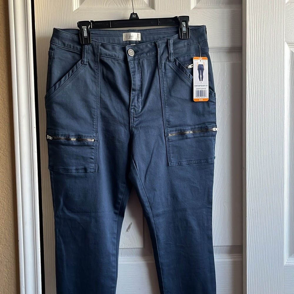 JOIE Limited Edition Park Cargo Skinny Pants. 12/31 Light Navy